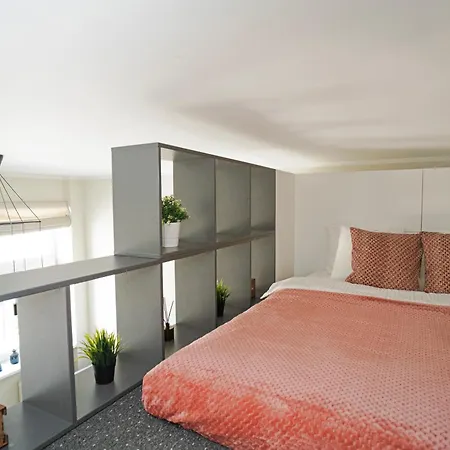 Apartment Cozy Loft Next To Main Station Kaunas
