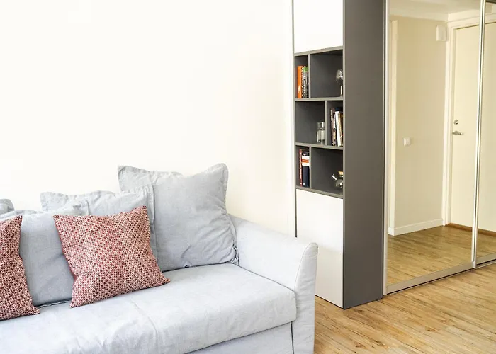 Cozy Loft Next To Main Station *